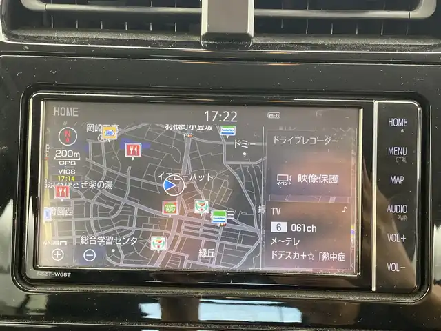 トヨタ プリウス S ツーリングセレクション 愛知県 2018(平30)年 10.5万km エモーショナルレッド 純正ナビ/・Bluetooth/・CD/DVD/・フルセグテレビ/バックカメラ/衝突軽減ブレーキ/レーンキープアシスト/レーダークルーズコントロール/オートマチックハイビーム/ビルトインETC/シートヒーター/スマートキー/レザーシート/ＬＥＤヘッドライト/純正ドライブレコーダー/スペアキー/コーナーセンサー