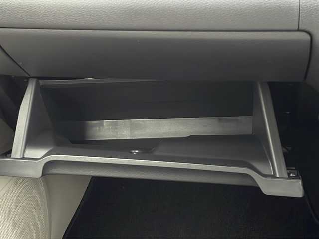 日産 デイズ X 山口県 2024(令6)年 0.4万km ブラック 9インチ純正ナビ【MM223D-L】/・AM/FM/Bluetooth/フルセグテレビ/アラウンドビューモニター/エマージェンシーブレーキ/ディスプレイ付自動防眩式ルームミラー/ステアリングスイッチ/純正フロアマット/純正アルミホイール/ハロゲンヘッドライト/オートライト/オートマチックハイビーム/電動格納式リモコンカラードドアミラー/スマートキー/プッシュアップスタート/USB電源ソケット/アイドリングストップ/ダウンヒルアシストコントロール/フロント&バックソナー/パーキングアシスト/横滑り防止装置/盗難防止装置