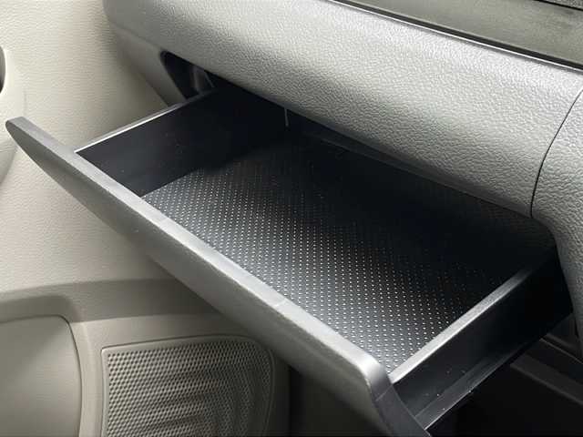 日産 デイズ X 山口県 2024(令6)年 0.4万km ブラック 9インチ純正ナビ【MM223D-L】/・AM/FM/Bluetooth/フルセグテレビ/アラウンドビューモニター/エマージェンシーブレーキ/ディスプレイ付自動防眩式ルームミラー/ステアリングスイッチ/純正フロアマット/純正アルミホイール/ハロゲンヘッドライト/オートライト/オートマチックハイビーム/電動格納式リモコンカラードドアミラー/スマートキー/プッシュアップスタート/USB電源ソケット/アイドリングストップ/ダウンヒルアシストコントロール/フロント&バックソナー/パーキングアシスト/横滑り防止装置/盗難防止装置