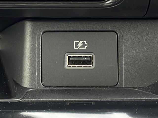 日産 デイズ X 山口県 2024(令6)年 0.4万km ブラック 9インチ純正ナビ【MM223D-L】/・AM/FM/Bluetooth/フルセグテレビ/アラウンドビューモニター/エマージェンシーブレーキ/ディスプレイ付自動防眩式ルームミラー/ステアリングスイッチ/純正フロアマット/純正アルミホイール/ハロゲンヘッドライト/オートライト/オートマチックハイビーム/電動格納式リモコンカラードドアミラー/スマートキー/プッシュアップスタート/USB電源ソケット/アイドリングストップ/ダウンヒルアシストコントロール/フロント&バックソナー/パーキングアシスト/横滑り防止装置/盗難防止装置