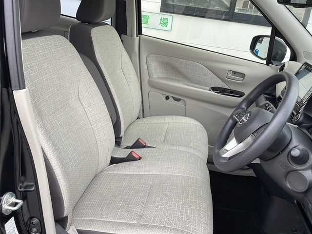 日産 デイズ X 山口県 2024(令6)年 0.4万km ブラック 9インチ純正ナビ【MM223D-L】/・AM/FM/Bluetooth/フルセグテレビ/アラウンドビューモニター/エマージェンシーブレーキ/ディスプレイ付自動防眩式ルームミラー/ステアリングスイッチ/純正フロアマット/純正アルミホイール/ハロゲンヘッドライト/オートライト/オートマチックハイビーム/電動格納式リモコンカラードドアミラー/スマートキー/プッシュアップスタート/USB電源ソケット/アイドリングストップ/ダウンヒルアシストコントロール/フロント&バックソナー/パーキングアシスト/横滑り防止装置/盗難防止装置