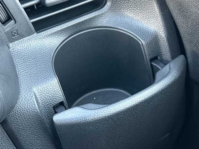 ホンダ フィット 13G Fパッケージ 山梨県 2017(平29)年 5.1万km プレミアムホワイトパールⅡ 純正SDナビ/　(CD/DVD/USB/SD/BT/フルセグTV)/バックカメラ/社外16インチアルミホイール/社外フロアマット/ハロゲンライト/フルオートエアコン/アイドリングストップ/横滑り防止装置/スマートキー/ETC