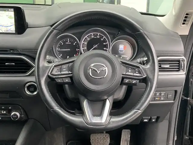 マツダ ＣＸ－５ XD プロアクティブ 香川県 2019(平31)年 5.8万km ジェットブラックマイカ 登録時走行距離：57593km/メーカー純正ナビ/　CD DVD BT フルセグTV/全方位カメラ/衝突被害軽減装置/レーダークルーズコントロール/レーンキープアシスト/クリアランスソナー/ブラインドスポットモニター/ヘッドアップディスプレイ/アイドリングストップ/横滑り防止装置/MTモード付AT/オートホールド機能付き電子パーキングブレーキ/パワーバックドア/純正17インチアルミ/LEDヘッドライト/オートライト/パワーシート/シートメモリ/シートヒーター/シートバックポケット/革巻きステアリング/ステアリングスイッチ/ステアヒーター/ETC/ISOFIX/トノカバー/プッシュスタート/スマートキー