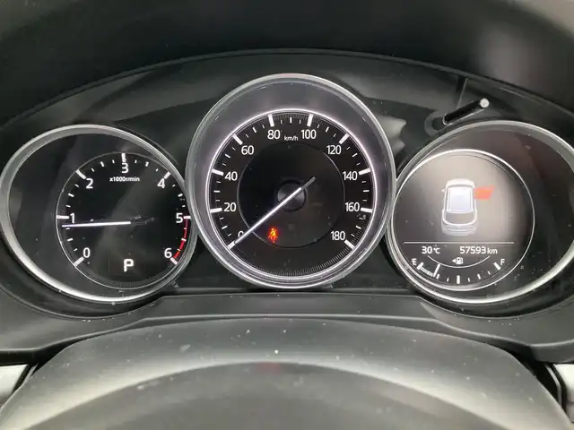 マツダ ＣＸ－５ XD プロアクティブ 香川県 2019(平31)年 5.8万km ジェットブラックマイカ 登録時走行距離：57593km/メーカー純正ナビ/　CD DVD BT フルセグTV/全方位カメラ/衝突被害軽減装置/レーダークルーズコントロール/レーンキープアシスト/クリアランスソナー/ブラインドスポットモニター/ヘッドアップディスプレイ/アイドリングストップ/横滑り防止装置/MTモード付AT/オートホールド機能付き電子パーキングブレーキ/パワーバックドア/純正17インチアルミ/LEDヘッドライト/オートライト/パワーシート/シートメモリ/シートヒーター/シートバックポケット/革巻きステアリング/ステアリングスイッチ/ステアヒーター/ETC/ISOFIX/トノカバー/プッシュスタート/スマートキー