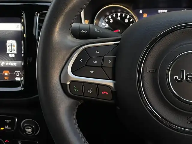 クライスラー・ジープ ジープ コンパス リミテッド 長野県 2020(令2)年 3万km ブライトホワイト ワンオーナー /サンフール /アダプティブクルーズコントロール /レーンキープ /パークアシスト /純正ナビ ・フルセグTV/BT/FM/AM/USB/AUX beatsプレミアムサウンドシステム /バックカメラ /ビルトインETC