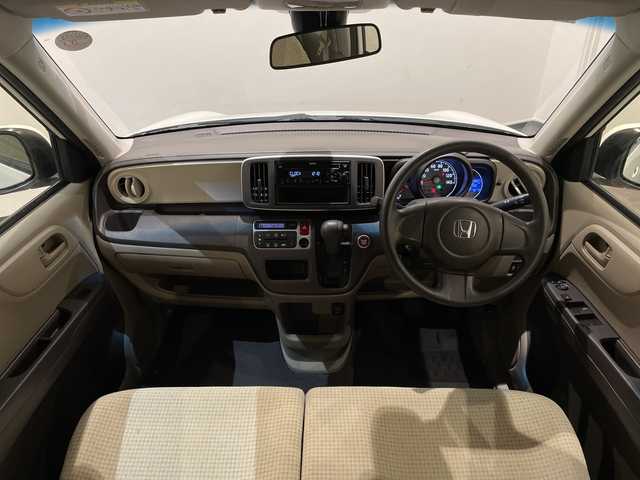 ホンダ Ｎ ＯＮＥ G 新潟県 2017(平29)年 3.6万km プレミアムホワイトパールⅡ フロントベンチシート/安心パッケージ/・シティブレーキシステム/CTBA/カーテンエアバック/ABS/横滑り防止装置/純正フロアマット/布シート/AUX/スマートキー/アイドリングストップ