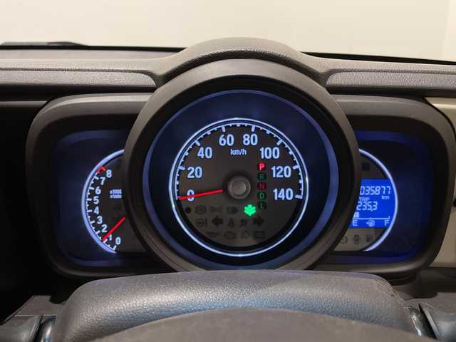 ホンダ Ｎ ＯＮＥ G 新潟県 2017(平29)年 3.6万km プレミアムホワイトパールⅡ フロントベンチシート/安心パッケージ/・シティブレーキシステム/CTBA/カーテンエアバック/ABS/横滑り防止装置/純正フロアマット/布シート/AUX/スマートキー/アイドリングストップ