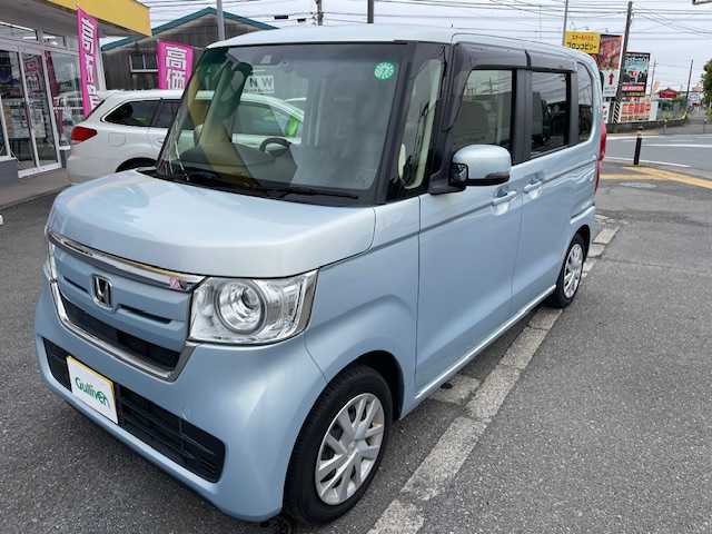 ホンダ Ｎ ＢＯＸ G L ホンダセンシング 神奈川県 2020(令2)年 1.5万km モーニングミストブルーM ・ワンオーナー/・純正ナビ（BT/CD/DVD/SD/フルセグ)/・バックカメラ/・オートクルーズコントロール/・前後ドライブレコーダー/・シートヒーター/・コーナーセンサー/・片側電動スライドドア/・ETC/・LEDヘッドライト/・ホンダセンシング/・レーンキープアシスト/・衝突軽減システム/・横滑り防止装置/・純正フロアマット/・スマートキー/・取扱説明書/・保証書