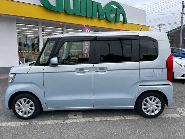 ホンダ Ｎ ＢＯＸ G L ホンダセンシング 神奈川県 2020(令2)年 1.5万km モーニングミストブルーM ・ワンオーナー/・純正ナビ（BT/CD/DVD/SD/フルセグ)/・バックカメラ/・オートクルーズコントロール/・前後ドライブレコーダー/・シートヒーター/・コーナーセンサー/・片側電動スライドドア/・ETC/・LEDヘッドライト/・ホンダセンシング/・レーンキープアシスト/・衝突軽減システム/・横滑り防止装置/・純正フロアマット/・スマートキー/・取扱説明書/・保証書