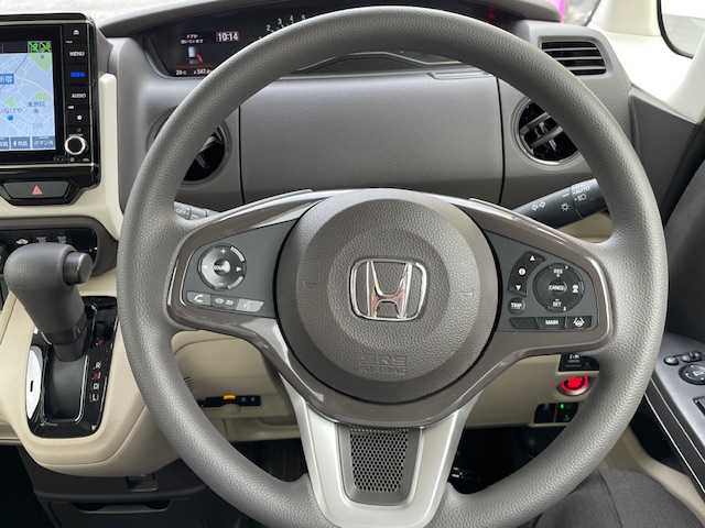 ホンダ Ｎ ＢＯＸ G L ホンダセンシング 神奈川県 2020(令2)年 1.5万km モーニングミストブルーM ・ワンオーナー/・純正ナビ（BT/CD/DVD/SD/フルセグ)/・バックカメラ/・オートクルーズコントロール/・前後ドライブレコーダー/・シートヒーター/・コーナーセンサー/・片側電動スライドドア/・ETC/・LEDヘッドライト/・ホンダセンシング/・レーンキープアシスト/・衝突軽減システム/・横滑り防止装置/・純正フロアマット/・スマートキー/・取扱説明書/・保証書