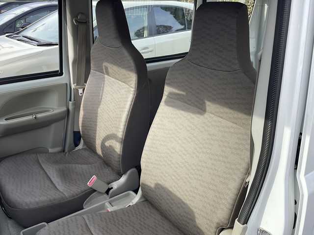 スズキ エブリイ PA 福島県 2019(令1)年 2.8万km スペリアホワイト 4WDボタン有 オートマシフト 純正ラジオ 両側スライドドア 純正ゴムマット ドアバイザー スペアキー ヘッドアップコンソール 純正スチールホイール