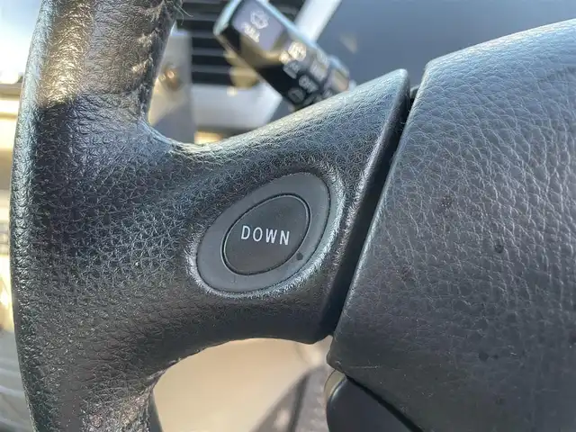 トヨタ ヴォクシー Z 長野県 2006(平18)年 13.2万km ダークブルーマイカ カロッツェリアナビ/ワンセグテレビ/AM/FM/Bluetooth/バックカメラ/ETC/フリップダウンモニター/純正フロアマット/4WD/ドアバイザー/スペアキー/純正15インチAW/パワーウィンドウ