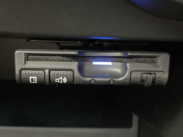 日産 ノート e－パワー X 栃木県 2019(令1)年 5万km ブリリアントシルバー 純正ナビ/(CD-DVD/TV/Bluetooth)/衝突被害軽減ブレーキ/踏み間違い防止/車線逸脱警報/アラウンドビューモニター/スマートルームミラー/アイドリングストップ/ABS/インテリジェントキー/盗難防止装置/禁煙車/ETC/ドラレコ/全方位バックカメラ/純正アルミホイール/純正フロアマット/コーナーセンサー/プッシュスタート