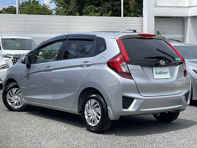ホンダ フィット 13G Fパッケージ 東京都 2015(平27)年 2.4万km アラバスターシルバーメタリック ワンオーナー/新車時保証書/取扱説明書【車両/ナビ】/アイドリングストップ/純正メモリーナビ/ワンセグTV【VXM-145VSi】/SD/CD/DVD/BT/USB/バックカメラ/純正ドライブレコーダー/Egプッシュスタート/ ストップボタン/スマートキー/ヘッドライトレベライザー