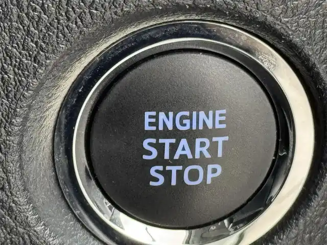 トヨタ ヴェルファイア Z Gエディション 福岡県 2018(平30)年 9.5万km ホワイトパールクリスタルシャイン ＴＲＤエアロ　/後席モニター　/純正１０型ナビ/フルセグTV　/バックカメラ　/ビルトインＥＴＣ　/ドライブレコーダー　/レーダークルコン　/コーナーセンサー　/衝突軽減ブレーキ　/レーンキープ　/両側電動スライドドア　/シートメモリー付きパワーシート　/シートベンチレーション／ヒーター　/ステアリングヒーター　/パワーバックドア　/３眼ＬＥＤヘッドライト　/社外２０インチアルミホイール