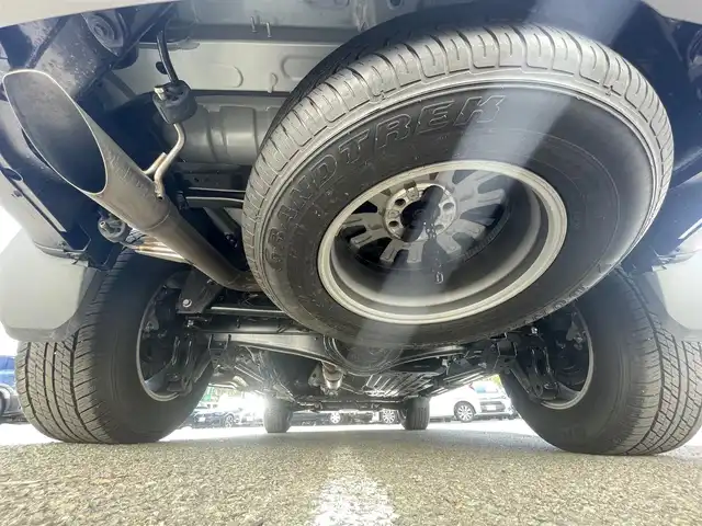 トヨタ ランドクルーザー ２５０ VX 神奈川県 2024(令6)年 0.9万km パール