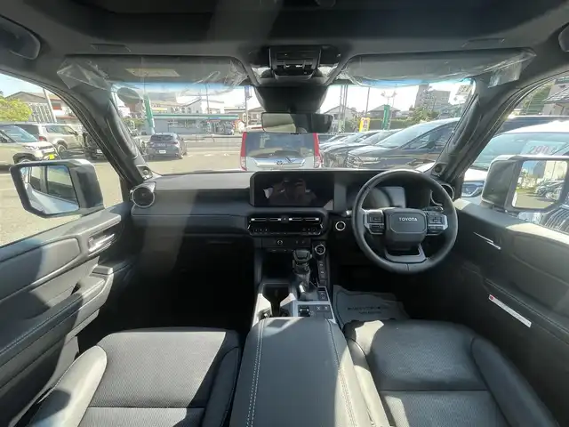 トヨタ ランドクルーザー ２５０ VX 神奈川県 2024(令6)年 0.9万km パール