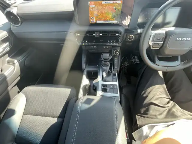 トヨタ ランドクルーザー ２５０ VX 神奈川県 2024(令6)年 0.9万km パール