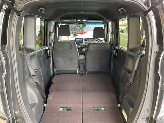 ホンダ Ｎ ＢＯＸ カスタム G L ホンダセンシング 愛知県 2018(平30)年 9.2万km クリスタルブラックパール 純正ナビ/片側パワースライドドア/レーダークルーズコントロール/コーナーセンサー/純正アルミホイール/LEDヘッドライト/レーンキープアシスト/衝突軽減システム/フルセグ/CD DVD/Bluetooth/ステアリングスイッチ/スマートキー/プッシュスタート