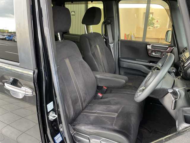 ホンダ Ｎ ＢＯＸ カスタム G L ホンダセンシング 愛知県 2018(平30)年 9.2万km クリスタルブラックパール 純正ナビ/片側パワースライドドア/レーダークルーズコントロール/コーナーセンサー/純正アルミホイール/LEDヘッドライト/レーンキープアシスト/衝突軽減システム/フルセグ/CD DVD/Bluetooth/ステアリングスイッチ/スマートキー/プッシュスタート