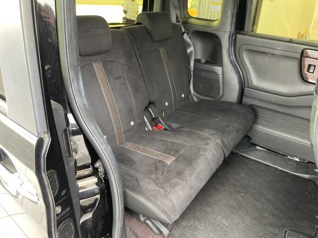 ホンダ Ｎ ＢＯＸ カスタム G L ホンダセンシング 愛知県 2018(平30)年 9.2万km クリスタルブラックパール 純正ナビ/片側パワースライドドア/レーダークルーズコントロール/コーナーセンサー/純正アルミホイール/LEDヘッドライト/レーンキープアシスト/衝突軽減システム/フルセグ/CD DVD/Bluetooth/ステアリングスイッチ/スマートキー/プッシュスタート