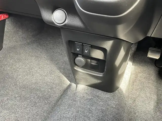 スズキ ハスラー HYBRID G 佐賀県 2025(令7)年 0.7万km アクティブイエロー/ガンメタリック2トーン スズキセーフティーサポート/・デュアルカメラブレーキサポート/・車線逸脱抑制機能/・アダプティブクルーズコントロール/・標識認識機能/・ハイビームアシスト/LEDヘッドライト/・オートマチックハイビーム/シートヒーター/純正15インチアルミホイール/ステアリングリモコン/スマートキー/・プッシュスタート