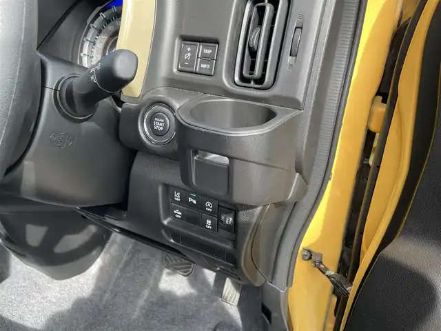 スズキ ハスラー HYBRID G 佐賀県 2025(令7)年 0.7万km アクティブイエロー/ガンメタリック2トーン スズキセーフティーサポート/・デュアルカメラブレーキサポート/・車線逸脱抑制機能/・アダプティブクルーズコントロール/・標識認識機能/・ハイビームアシスト/LEDヘッドライト/・オートマチックハイビーム/シートヒーター/純正15インチアルミホイール/ステアリングリモコン/スマートキー/・プッシュスタート