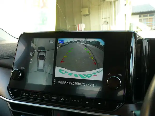 日産 オーラ G 静岡県 2022(令4)年 1.4万km ガーネットレッド/スーパーブラック 2トーン ワンオーナー/禁煙車/プロパイロット/・ハンドル支援/・レーダークルーズ/・レーンキープアシスト/ニッサンコネクトナビ/アラウンドビューモニター/フルセグテレビ/Bluetooth/USB・HDMI/置くだけ充電/デジタルインナーミラー/BOSEサウンド/オートハイビーム/オートライト/LEDヘッドライト/電動パーキング/AUTO HOLD/スマートキー/スペアキー/フロアマット/ドアバイザー/ビルトインETC/新車保証書/取扱説明書