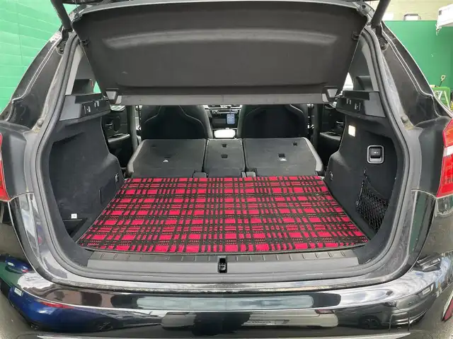 ＢＭＷ ２１８ｉ アクティブツアラー ラグジュアリー 東京都 2015(平27)年 5.6万km サファイアブラックP 純正ナビ/・Bluetooth/CD/DVD/AM/FM/ドライビングアシスト/・レーンキープアシスト/・前車接近警告/・衝突軽減装置/パーキングアシスト/バックカメラ/電動リアゲート/ブラックサファイアカラー/アイドリングストップ/社外コーナーガイドセンサー/アンビエントライト/D/N席パワーシート/D/N席シートヒーター/MTモード/ETC2.0/スマートキー/スペアキー×1/保証書/取扱説明書