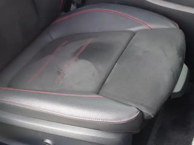 メルセデス・ベンツ ＣＬＡ１８０ AMGライン 埼玉県 2020(令2)年 1.8万km ポーラホワイト ブラックハーフレザーシート/アダプティブクルーズコントロール/レーダーセーフティパッケージ/パークセンサー/ブライドスポットモニター/バックカメラ/純正ナビ/ドラレコ/ETC/フルセグTV/ワイヤレス充電/シートヒーター/Bluetooth/純正18インチAMGホイール