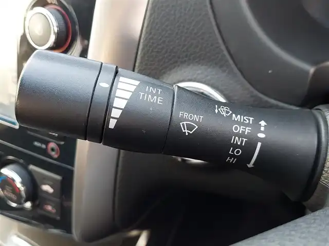 日産 ティアナ XL 東京都 2014(平26)年 5.5万km ラディアントレッド 純正メモリーナビ/フルセグＴＶ/アラウンドビューモニター/エマージェンシーブレーキ/レーンキープアシスト/クルーズコントロール/前席パワーシート/助手席オットマン/革巻きステアリング/ビルトインETC/スマートキー/プッシュスタート/保証書/取扱説明書