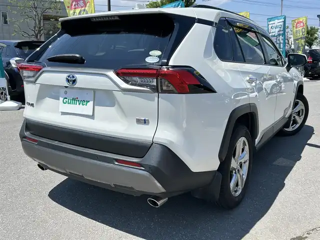 トヨタ ＲＡＶ４ ハイブリットG 長野県 2019(令1)年 11.3万km ホワイトパールクリスタルシャイン 4WD/ワンオーナー/純正ナビ/・Bluetooth/CD/DVD/TV/バックカメラ/純正2.0ETC/電動リアゲート/社外ドライブレコーダー/純正フロアマット/メモリパワーシート/レザーシート/前席シートヒーター/純正18インチAW/前後コーナーセンサー/LEDオートライト/オートマチックハイビーム/ハンドルヒーター/寒冷地仕様/クルーズコントロール追走あり/電格ミラー/ドアバイザー/取り扱い説明書/保証書