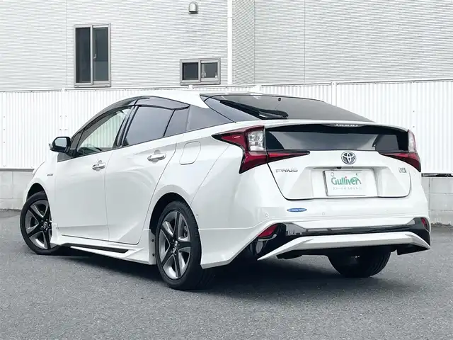 トヨタ プリウス A ツーリングセレクション 栃木県 2020(令2)年 2.9万km ホワイトパールクリスタルシャイン ワンオーナー/モデリスタエアロ/純正ナビ/（BT/DVD/CD/フルセグTV/SD）/CD録音/衝突軽減ブレーキ/車線逸脱警報/BSM/RCTA/レーダークルーズコントロール/パーキングアシスト/ヘッドアップディスプレイ/レザーシート/パワーシート/シートヒーター/エンジンスターター/コーナーセンサー/ドライブレコーダー/ETC2.0/ドアバイザー/オートリトラクタブルミラー/オートハイビーム/ドアバイザー/スペアキー/保証書/取説