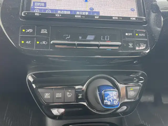 トヨタ プリウス A ツーリングセレクション 栃木県 2020(令2)年 2.9万km ホワイトパールクリスタルシャイン ワンオーナー/モデリスタエアロ/純正ナビ/（BT/DVD/CD/フルセグTV/SD）/CD録音/衝突軽減ブレーキ/車線逸脱警報/BSM/RCTA/レーダークルーズコントロール/パーキングアシスト/ヘッドアップディスプレイ/レザーシート/パワーシート/シートヒーター/エンジンスターター/コーナーセンサー/ドライブレコーダー/ETC2.0/ドアバイザー/オートリトラクタブルミラー/オートハイビーム/ドアバイザー/スペアキー/保証書/取説