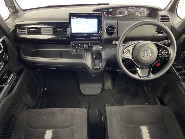 ホンダ Ｎ ＢＯＸ カスタム EX 鹿児島県 2021(令3)年 3.7万km プラチナホワイトパール 純正9インチナビ/フルセグＴＶ/ＣＤ/ＤＶＤ/ＦＭ・ＡＭ/両側パワスラ/衝突軽減ブレーキ/レーンアシスト/ドライブレコーダー/クルーズコントロール/チップアップシート/純正フロアマット/ドアバイザー/前席シートヒーター/ＬＥＤヘッドライト