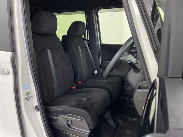 ホンダ Ｎ ＢＯＸ カスタム EX 鹿児島県 2021(令3)年 3.7万km プラチナホワイトパール 純正9インチナビ/フルセグＴＶ/ＣＤ/ＤＶＤ/ＦＭ・ＡＭ/両側パワスラ/衝突軽減ブレーキ/レーンアシスト/ドライブレコーダー/クルーズコントロール/チップアップシート/純正フロアマット/ドアバイザー/前席シートヒーター/ＬＥＤヘッドライト