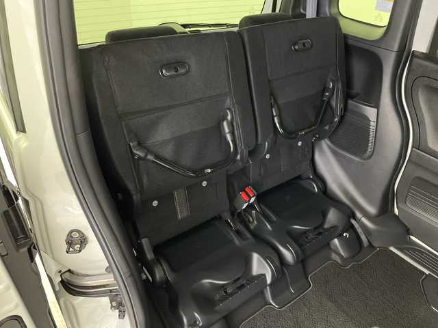 ホンダ Ｎ ＢＯＸ カスタム EX 鹿児島県 2021(令3)年 3.7万km プラチナホワイトパール 純正9インチナビ/フルセグＴＶ/ＣＤ/ＤＶＤ/ＦＭ・ＡＭ/両側パワスラ/衝突軽減ブレーキ/レーンアシスト/ドライブレコーダー/クルーズコントロール/チップアップシート/純正フロアマット/ドアバイザー/前席シートヒーター/ＬＥＤヘッドライト