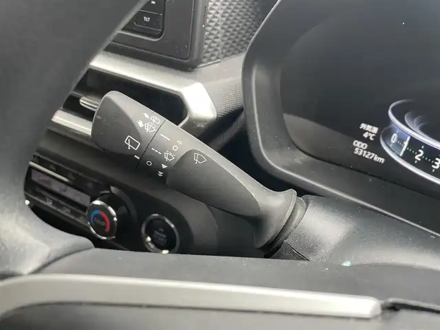 トヨタ ライズ G 富山県 2020(令2)年 5.4万km ナチュラルベージュマイカM ワンオーナー／/純正ナビ／/フルセグＴＶ／/Ｂｌｕｅｔｏｏｔｈ／/ＤＶＤ再生／/バックカメラ／/衝突軽減ブレーキ／/アイドリングストップ／/スマートキー／/プッシュスタート／/ＬＥＤオートライト／/ステアリングスイッチ/ドライブレコーダー