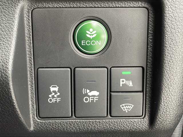 ホンダ ヴェゼル ハイブリッド Z 千葉県 2015(平27)年 4.8万km ルーセブラックM 社外ナビ【AVIC-RL09】/(CD/DVD/Bluetooth/フルセグ/SD/USB)/社外後席モニター/バックカメラ/クルーズコントロール/クリアランスソナー(前後)/電動パーキングブレーキ/オートホールド/LEDヘッドライト/フォグランプ/オートライト/シートヒーター(D+N席)/ETC/ハーフレザーシート/純正フロアマット/純正17インチアルミホイール/MTモード付AT/パドルシフト/トノカバー/電動格納ミラー/プッシュスタート/エアバッグ(W+サイド＋カーテン)/横滑り防止装置