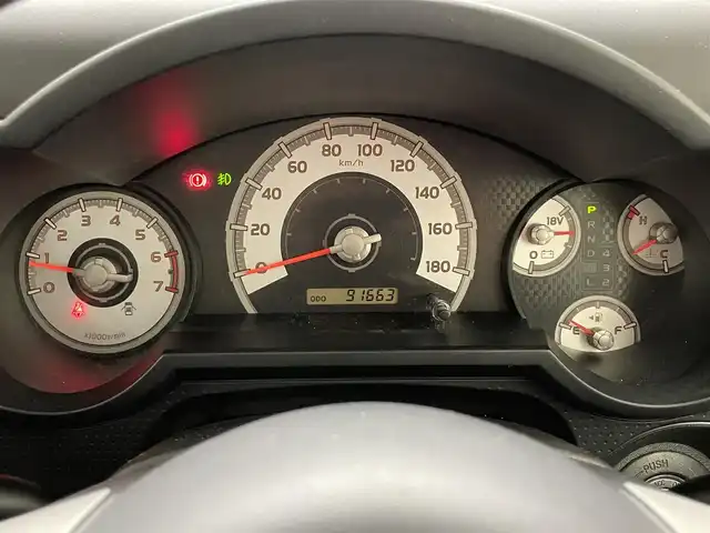トヨタ ＦＪクルーザー カラーパッケージ 愛知県 2014(平26)年 9.2万km ベージュ/ホワイト 純正ナビ　バックカメラ　フルセグ　禁煙　Ｂｌｕｅｔｏｏｔｈ　ＤＶＤ　クルコン　ＥＴＣ　純正フロアマット　純正ＡＷ　カーテンエアバッグ　フォグランプ　ツートンカラー　コーナーセンサー　純正革巻きハンドル