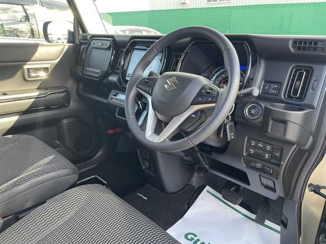 スズキ ハスラー HYBRID X ターボ 千葉県 2025(令7)年 0.7万km クールカーキPM スズキセーフティーサポート/・デュアルカメラブレーキサポート/・誤発進抑制機能/・車線逸脱警報機能/・車線逸脱抑制機能/・ふらつき警報機能/・先行車発進お知らせ機能/・ハイビームアシスト/・標識認識機能/・アダプティブクルーズコントロール/・後退時ブレーキサポート/・リヤパーキングセンサー/社外8インチSDナビ【MDV-S811HDL】/・CD/DVD/MSV/Bluetooth/フルセグ/バックカメラ/前席シートヒーター/スマートキー/純正LEDヘッドライト/フォグランプ/純正15インチアルミホイール/ヘッドライトレベライザー/社外前後ドライブレコーダー/ETC/本革巻きステアリング/サイド＆カーテンエアバッグ/新車時保証書＆取扱説明書