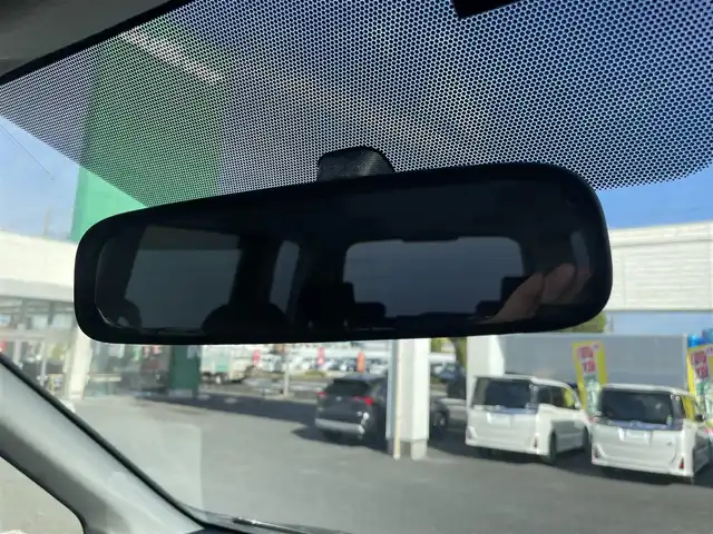 トヨタ ノア X 埼玉県 2012(平24)年 10.4万km グレーメタリック ・社外ナビ/・両側スライドドア/・純正フロアマット/・革巻きステアリング/・ETC