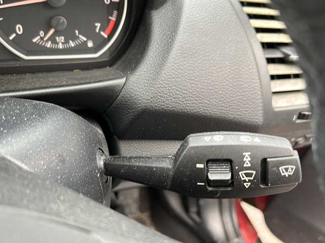 ＢＭＷ １１６ｉ 福島県 2010(平22)年 3.8万km 赤 社外ＨＤＤナビ＆フルセグＴＶ/（ＤＶＤ＆ＢＴ＆ＣＤ＆ＭＳＶ）/ＥＴＣ/社外１６inアルミホイール/オートライト/ＨＩＤライト/電動格納ミラー/キーレス/Ｗ＋サイドエアバッグ/ＡＢＳ/フロアマット/取扱説明書