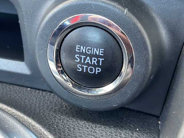 トヨタ ８６ GT 愛知県 2018(平30)年 10万km クリスタルホワイトパール /禁煙車//ワンオーナー//後期G型//6MT//TRDフロントスポイラー//TRDサイドスカート//TRDエアロスタビライジングカバー//プロコンポジットリアウィング//SARDレーシング4本出しマフラー//ボンネットカーボン調フィルム//トルセンLSD//純正ナビ//フルセグ/Bluetooth/CD/DVD/MSV/SD//HDMI/USB//TVキャンセラー//バックカメラ//ETC//クルーズコントロール//TRACKモード//TRC/VSC//GIS//ヒルスタートアシストコントロール//Bi-BeamオートベアリングLEDヘッドライト//フロント・リアフォグランプ//純正17インチアルミホイール//スペアタイヤ//プッシュスタート//スペアスマートキー//3本スポーク革巻きステアリング//ステアリングリモコン//チルト&テレスコピックステアリング//純正フロアマット//純正ドアバイザー//スポーツアルミペダル//フレームレス防眩インナーミラー//電動格納ミラー//カーテンエアバック//シートリフター//86ロゴカーテシランプ//保証書//取扱説明書//ナビ取扱説明書//ディーラー点検整備記録簿H31.R1.2.3.5