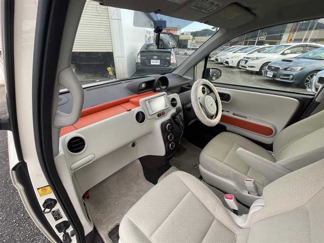 トヨタ ポルテ F 神奈川県 2012(平24)年 6.5万km クリームベージュ 【(株)IDOMが運営する【じしゃロン相模原店】の自社ローン対象車両になります。こちらは現金ご利用時の価格です。自社ローンご希望の方は別途その旨お申付け下さい。】/純正ナビ/バックカメラ　/片側パワースライドドア/ステアリングリモコン