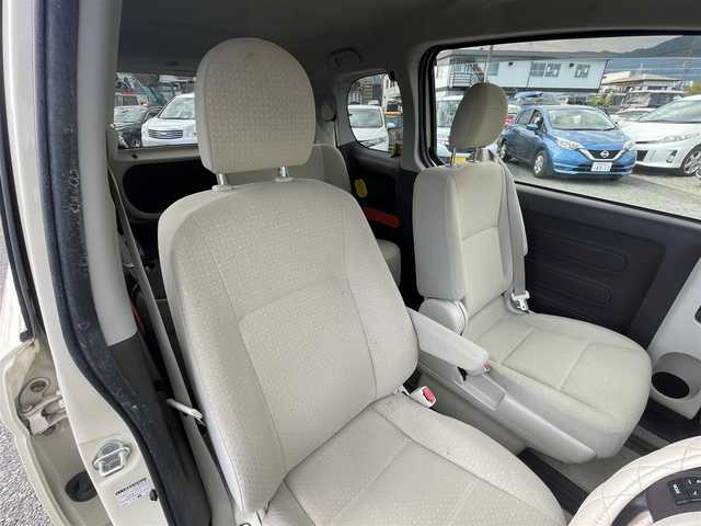 トヨタ ポルテ F 神奈川県 2012(平24)年 6.5万km クリームベージュ 【(株)IDOMが運営する【じしゃロン相模原店】の自社ローン対象車両になります。こちらは現金ご利用時の価格です。自社ローンご希望の方は別途その旨お申付け下さい。】/純正ナビ/バックカメラ　/片側パワースライドドア/ステアリングリモコン