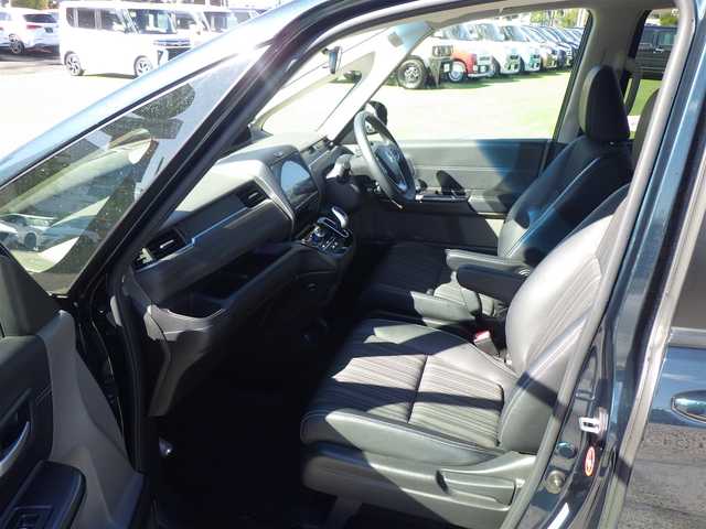 ホンダ フリード＋ ハイブリット EX 千葉県 2019(平31)年 3.8万km フォレストグリーンパール ホンダセンシング/・衝突軽減ブレーキ（CMBS）/・車線維持支援システム（LKAS）/・アダプティブクルーズコントロール（ACC）/・誤発進抑制機能/・後方誤発進抑制機能/両側パワースライドドア/純正SDナビ/地デジTV/【DVD/CD再生機能　Bluetooth接続】/バックカメラ/革巻きステアリング/ステアリングスイッチ/ETC/LEDヘッドライト/ウインカーミラー/コーナーセンサー/純正15インチアルミホイル/サイド/カーテンエアバッグ/Honda スマートキー