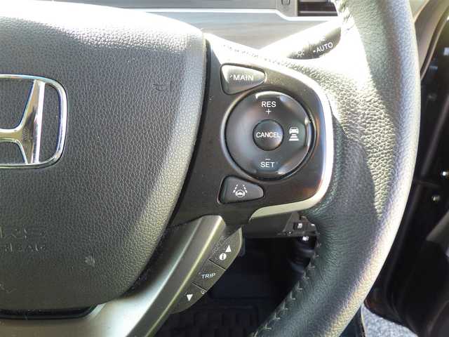 ホンダ フリード＋ ハイブリット EX 千葉県 2019(平31)年 3.8万km フォレストグリーンパール ホンダセンシング/・衝突軽減ブレーキ（CMBS）/・車線維持支援システム（LKAS）/・アダプティブクルーズコントロール（ACC）/・誤発進抑制機能/・後方誤発進抑制機能/両側パワースライドドア/純正SDナビ/地デジTV/【DVD/CD再生機能　Bluetooth接続】/バックカメラ/革巻きステアリング/ステアリングスイッチ/ETC/LEDヘッドライト/ウインカーミラー/コーナーセンサー/純正15インチアルミホイル/サイド/カーテンエアバッグ/Honda スマートキー