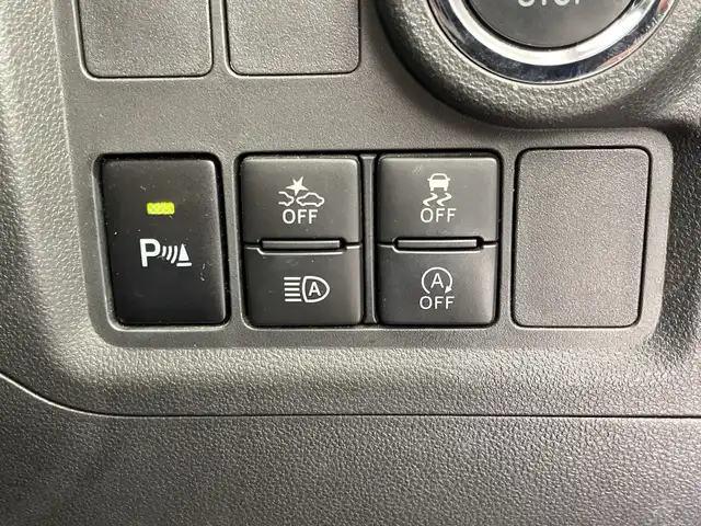 トヨタ パッソ モーダ 三重県 2018(平30)年 3.2万km ファイアークォーツレッドM /禁煙車//純正7インチナビ/　フルセグTV/Bluetooth//全方位カメラ//ETC//オートハイビーム//オートライト//アイドリングストップ//衝突軽減ブレーキ//前後コーナーセンサー//アイドリングストップ//スペアキー//純正LEDヘッドライト//スマートキー//プッシュスタート