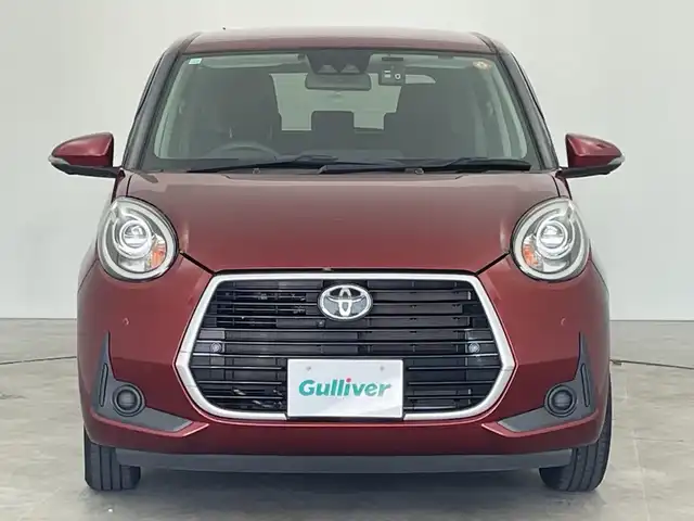 トヨタ パッソ モーダ 三重県 2018(平30)年 3.2万km ファイアークォーツレッドM /禁煙車//純正7インチナビ/　フルセグTV/Bluetooth//全方位カメラ//ETC//オートハイビーム//オートライト//アイドリングストップ//衝突軽減ブレーキ//前後コーナーセンサー//アイドリングストップ//スペアキー//純正LEDヘッドライト//スマートキー//プッシュスタート